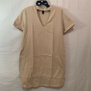 Forever 21 Women NIB Cutout T-Shirt Dress Size Med in Taupe
